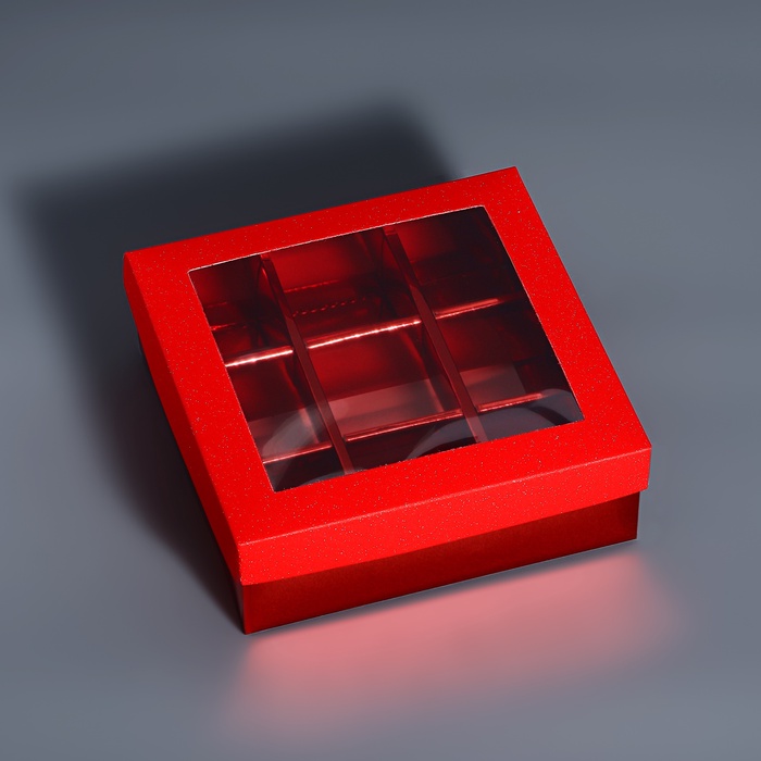 0101 Коробка для 9 конфет Красный глиттер 12.5×12.5×4 см — изображение 1