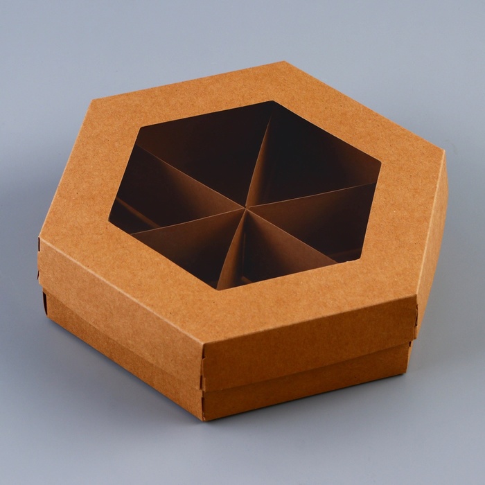 011 Коробка менажница с окном для сладостей и закусок Крафт 18.5х18.5х5.5 см — изображение 1