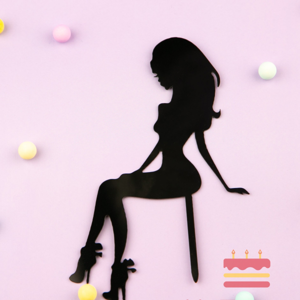 Топпер декоративный акриловый Женский силуэт сидя Чёрный