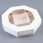 Коробка - менажница с окном для сладостей и закусок Белая 25х5 см