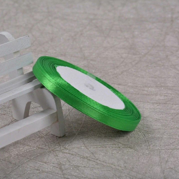 Лента для декора и упаковки Атласная Зеленая 6 мм 23 м