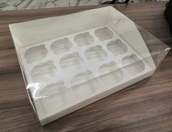Коробка на 12 капкейков с прозрачной крышкой Белая 35х25х10 см