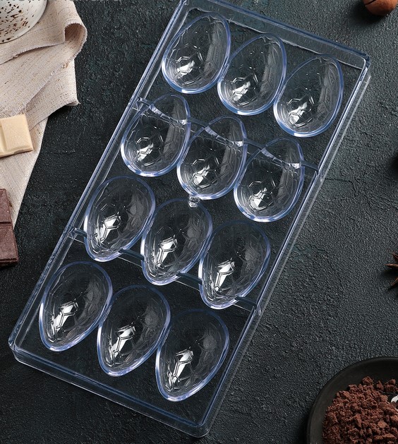 700-2023-07-16T163416.998 Форма пластиковая для шоколада Шоколадное яйцо 12 шт — изображение 1