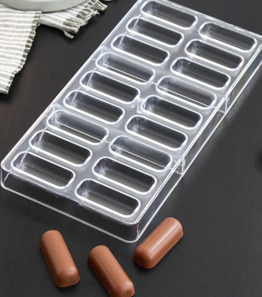 700-2023-07-16T163537.231 Форма пластиковая для шоколада Батончик 18 шт — изображение 1