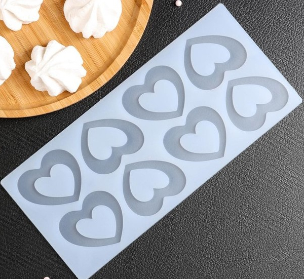 Форма силиконовая Сердца 5 см 8 шт