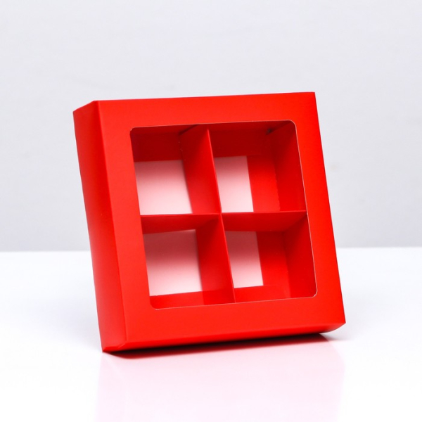 Коробка для 4 конфет с окном Красный 12.5×12.5×3.5 см