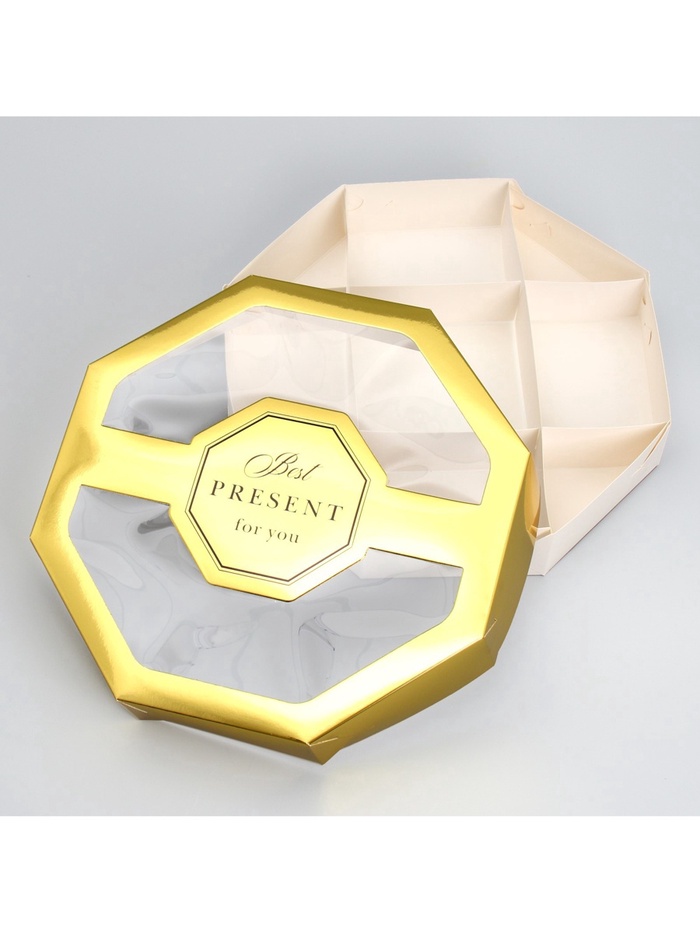 700-2025-12-01T013134.144 Коробка - менажница Золото с окном Best PRESENT 27×27×5 см — изображение 1