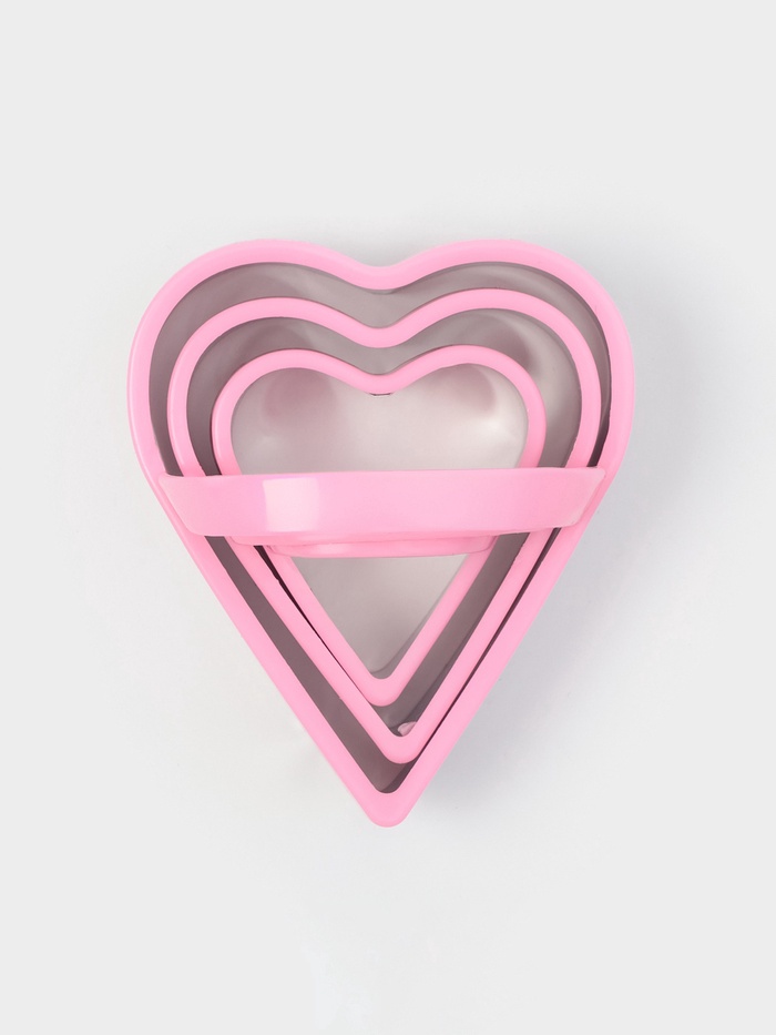 700-2026-01-18T012652.148 Формы для печенья «Сердца» набор 3 шт металл с ручкой — изображение 1