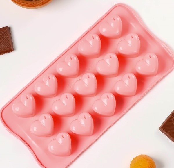 700-67 Форма силиконовая "Сердечки" 15 шт 20,5×10 см — изображение 1