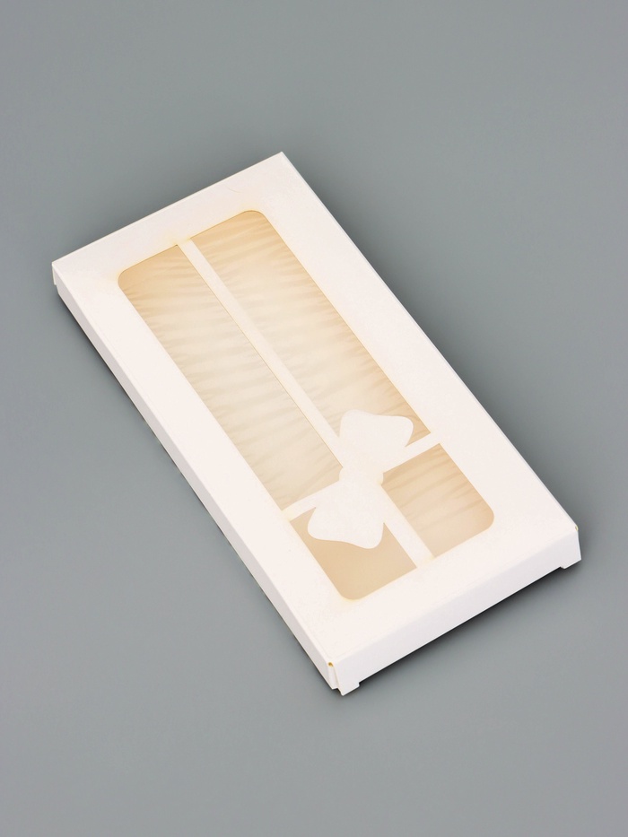 700-9 Коробка под плитку шоколада с окном Бант 17.1×8×1.4 см — изображение 1