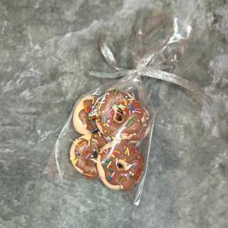 IMG-20250109-WA0016 Безе "Пончики MINI" Шоколадные 2 - 3 шт — изображение 1