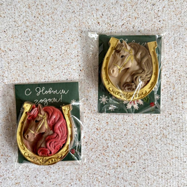 Фигура из глазури Открытка "Лошадка в подкове №2" 2Д ассортимент