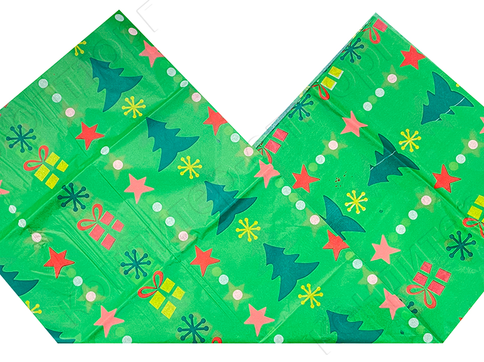 bymaga-28-960x718 Бумага тишью "Merry Christmas" зеленая с елками и подарками 50х66 см 5 шт — изображение 1