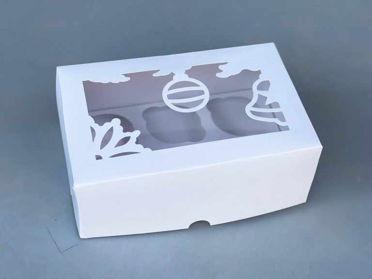 image-02-08-22-08-35-768x576 Коробка на 6 капкейков с окном Белая «Игрушки» — изображение 1