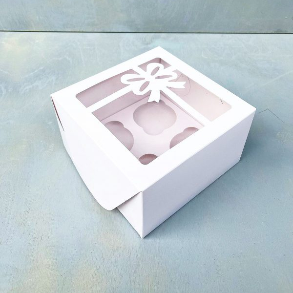 Коробка на 4 капкейка с окном Белая «Праздничная»