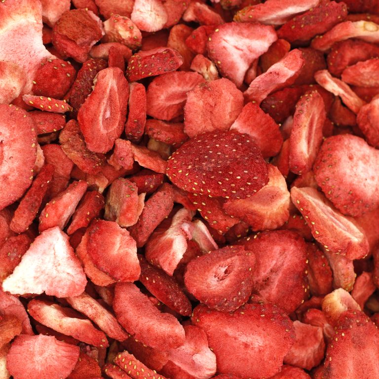 s9xw258a280ww8ocwwkkoo8wo008o4 Клубника сублим Слайсы 25 гр — изображение 1