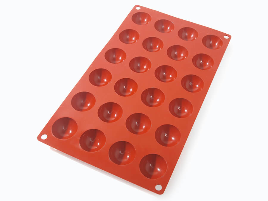 silikonovaia-forma-polusfery-mini-3 Форма силиконовая Silico Полусферы 3,4 см 24 шт — изображение 1