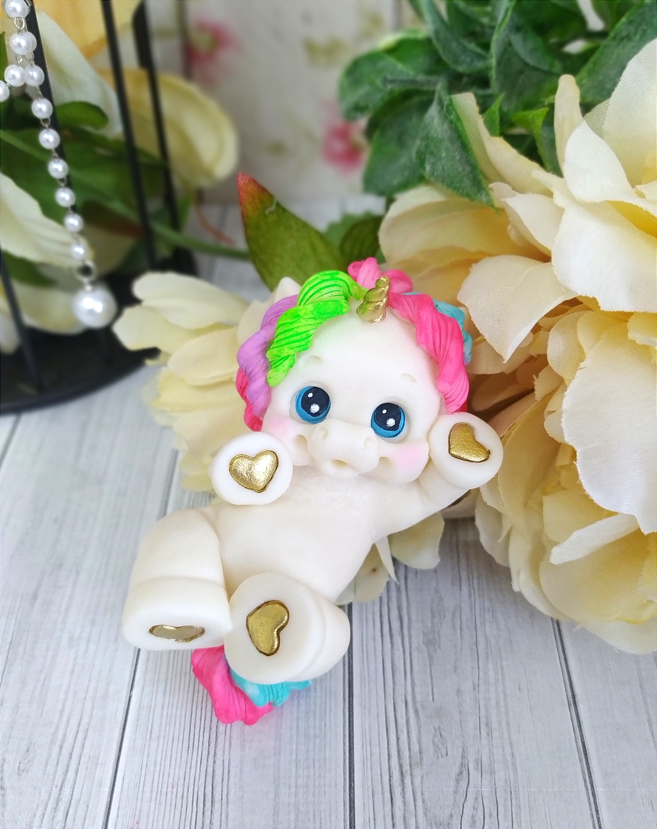 Единорог-2Д Фигура из глазури "Единорог ВАНИЛЬКА" 2Д — изображение 1