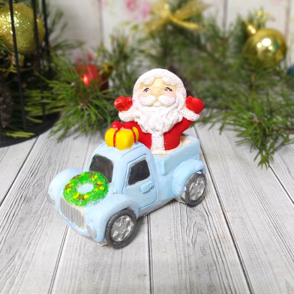 Фигура из глазури "Дед Мороз в машине" 3Д
