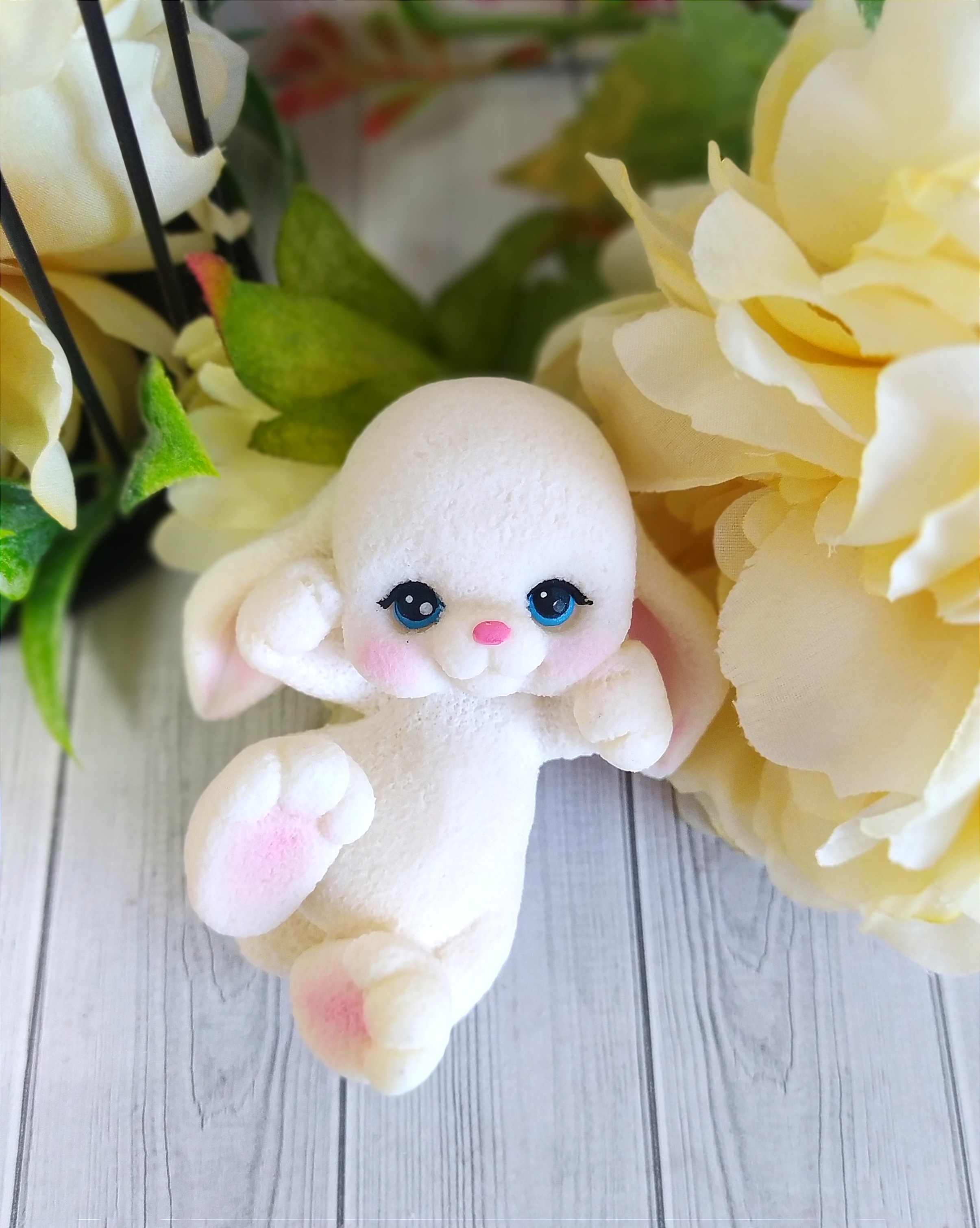 зайка-2Д-большой-белый Фигура из глазури "Зайка" Большой 2Д Белый — изображение 1