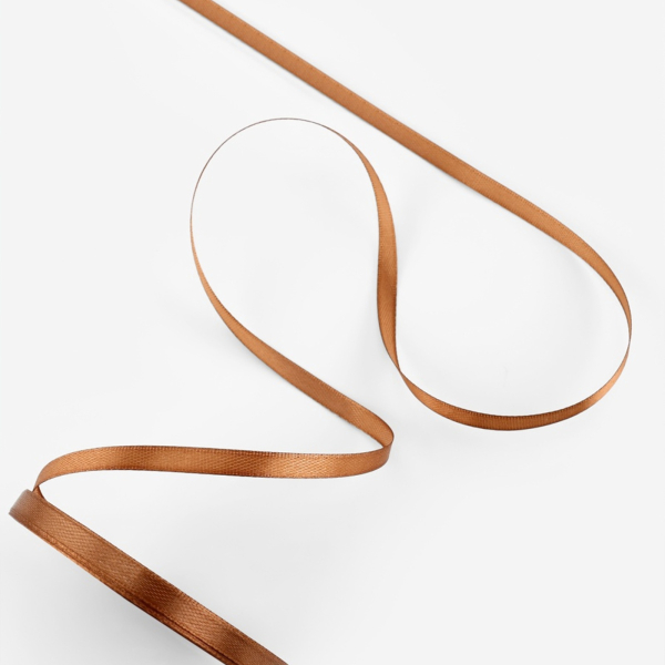 Лента атласная коричневая 6 мм 23±1 м №142