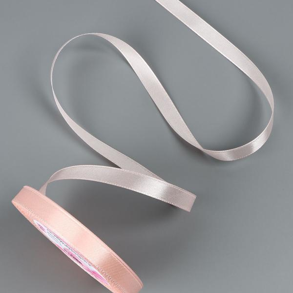 Лента атласная пастельно-розовая 10 мм 23±1 м