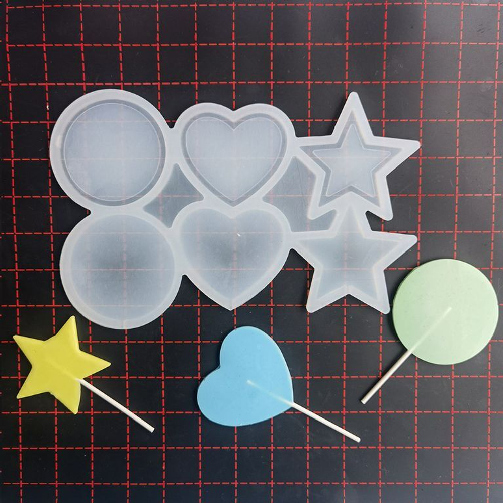 погремуш Силиконовая форма для леденцов "Погремушки ассорти 3 фигуры" — изображение 1