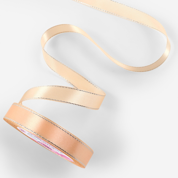 Лента атласная, с серебряным люрексом, 15 мм, 23±1 м, светло-бежевая №007