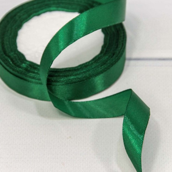 Лента для декора и упаковки Атласная Темно-зеленый 15 мм