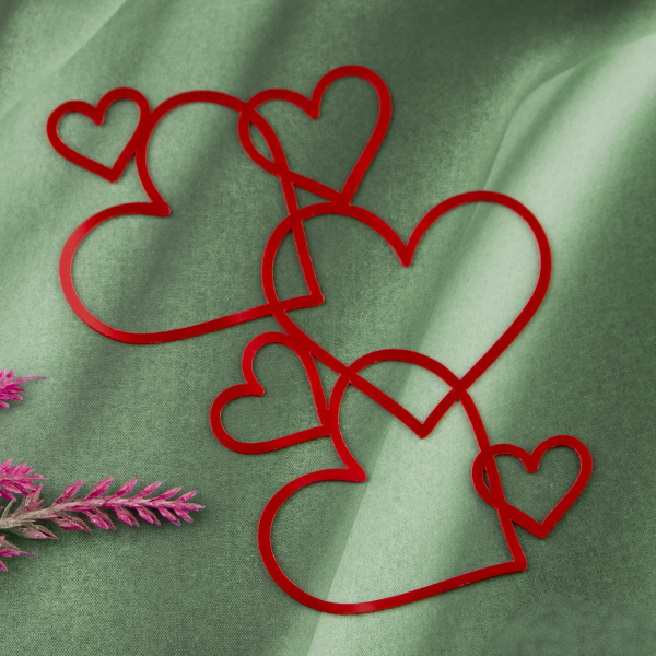 Топпер акриловый «Сквозные сердца" Красные