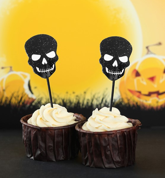 Набор топперов "Чёрные черепа" 12 шт