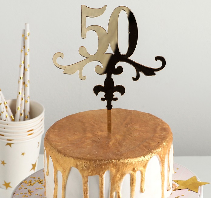 700-2026-02-03T222649.244 Топпер на ножке акриловый "50" Золотой — изображение 1