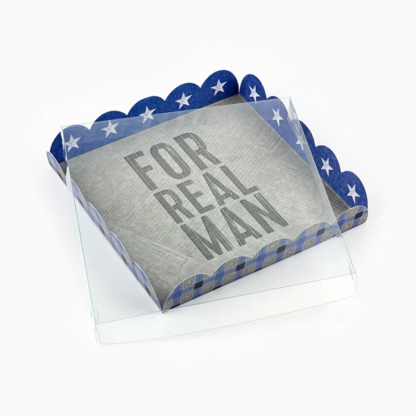 Коробка для сладостей с пластиковой крышкой "For Real Man" 18×18×3 см