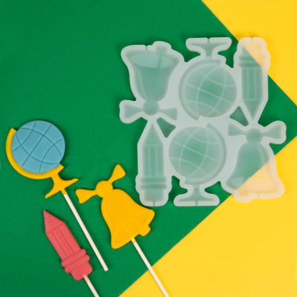 Форма силиконовая для леденцов "Школьный набор" 6 шт