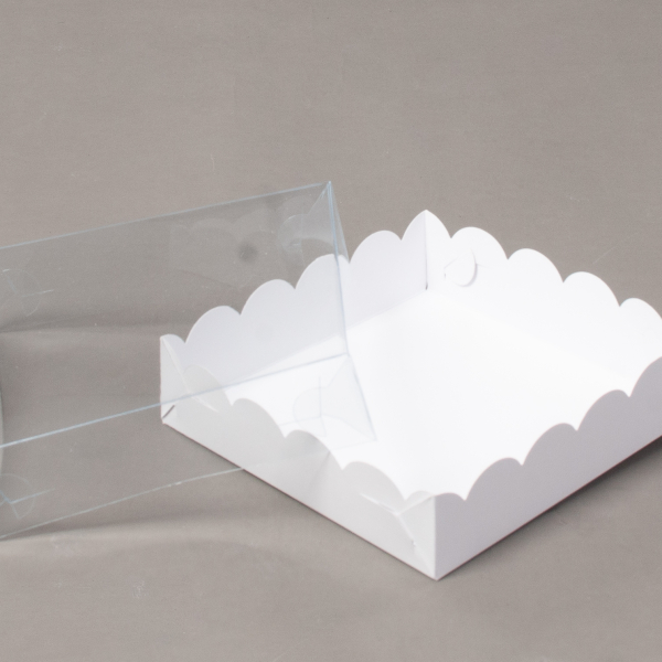 Коробка под пряники с пластиковой крышкой 15х15х3.8 см