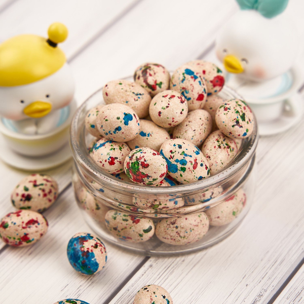 Драже шоколадное с миндалем «Яички цветные крапинки» 50 гр